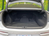 普段のお買い物や通勤、送迎等に十分な荷室スペースを確保しております。
