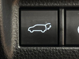 【パワーバックドア】スマートキーや運転席のボタンを押すだけでリアゲートが自動で開閉します!荷物を持っている時や、高い位置にあるバックドアを閉める際に便利な機能です♪
