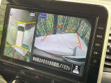 【アラウンドビューモニター】専用のカメラにより、上から見下ろしたような視点で360度クルマの周囲を確認することができます☆死角部分も確認しやすく、狭い場所での切り返しや駐車もスムーズに行えます。