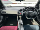視界の良さと取り回しの良さで、たまに運転する奥様にも安心♪