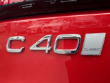 SUVクーペとして開発されたC40。コンパクトで運転しやすいサイズ感です。