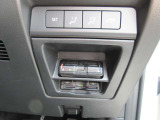 ドライブレコーダー、ETC車載器装備済みです