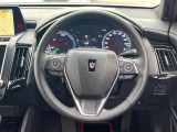 【純正革巻きステアリング】上質な革を使用することで、手にしっかり馴染みとても運転しやすいハンドルです♪