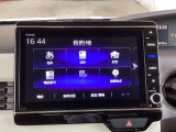 純正ギャザーズメモリーナビ装着車!ナビ起動までの時間と、地図検索する速度が最大の魅力で、初めての道でも安心・快適なドライブをサポートします!