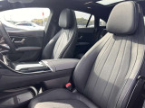 中古車だけではなく、新車も多岐にわたり、正規輸入車販売を行っております。全国選りすぐりの仕入ネットワークの中からあなたにピッタリのお車を探します!【お問い合わせ電話番号072-461-1411】