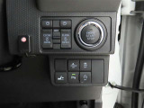 両側電動のスライドドアで楽々スムース!運転席からも開閉の操作もできます♪キーのスイッチひとつで自動開閉できる便利な機能もついてます♪
