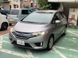 禁煙車のFIT 1.5X-Lパッケージが入庫です。内外装ともに綺麗なお車です。