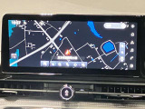 12.3型メ-カ-ナビが付いて、多彩な機能が使えます、お出かけの時も目的地をナビが案内してくれるので、安心してお出かけ出来ます♪♪