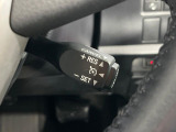 【クルーズコントロール】高速道路もラクラク走行。アクセルを離しても一定速度で走行ができ、長距離運転時の負担を軽減!加速・減速も簡単なスイッチ操作で調整できます。