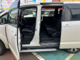 当店では、自社で仕入れした厳選車両を、多数展示しております。リーズナブルなお車を多数在庫しております。掘り出し物を探しにいらしてください。