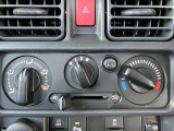 知識豊富なメカニックスタッフとスズキ車専用コンピューター診断機でお車購入後のカーライフをサポートいたします!
