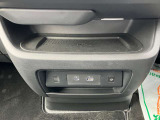 フロントシート用USBポート☆置くだけ充電