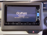 純正ギャザーズメモリーナビ装着車!ナビ起動までの時間と、地図検索する速度が最大の魅力で、初めての道でも安心・快適なドライブをサポートします!