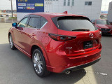 CX-5らしさをきちんと残しながら、グレード毎にラグジュアリー寄り、スポーツ寄り、アウトドア寄りと様々なコンセプトを網羅しているので、誰でも使い倒せます。