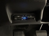 いまや快適なカーライフに欠かせないETCが付いています。