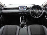 ◆視界広々で非常に運転しやすくロングドライブでも疲れを感じさせないすっきりとまとまったインパネ周りです。