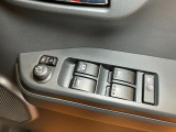 電動格納ミラー、パワーウインドウ