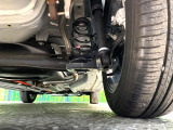 お車を安心してお乗りいただく為には、足回りの定期点検が欠かせません。サービスサポート(有償保証)では無料点検もご提供しており、安心のカーライフをお過ごしいただけるサポート体制が整っています。