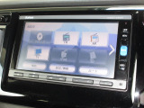 ナビゲーションは純正メモリーナビ(VXM-174VFi)を装着しております。AM、FM、CD、DVD再生、Bluetooth、フルセグTVがご使用いただけます。初めて訪れた場所でも安心ですね!