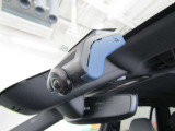 駐車監視機能付ボルボ純正ドライブレコーダー360タイプを装備。