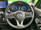 【ステアリングスイッチ】運転中、前方から目線をそらすことなく、オーディオ等の操作が可能な便利機能!安心&快適なドライブを演出してくれます♪