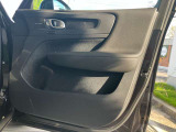 運転席ドアパネル