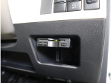 ETC車載器付き☆ セットアップ作業もご依頼いただければご納車までに行います!納車当日から有料道路をご利用いただけます♪