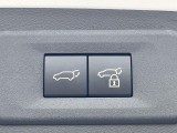 【パワーバックドア】スマートキーや運転席のボタンを押すだけでリアゲートが自動で開閉します!荷物を持っている時や、高い位置にあるバックドアを閉める際に便利な機能です♪