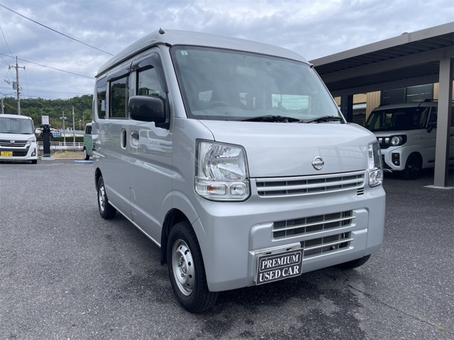 NV100クリッパーDX ハイルーフ 5AGS車 4WD