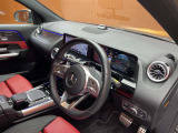 GLAクラス GLA200d 4マチック AMGライン 4WD 4WD 本革シート