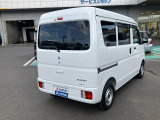 車両右斜め後ろからです!