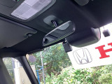 Hondaセンシング搭載!ミリ波レーダーと単眼カメラで、クルマの前方の状況を認識。ブレーキやステアリングの制御技術と協調し、安心・快適な運転や事故回避を支援する先進のシステムです!