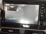 前方の映像だけでなく、車内から後方の映像もばっちり記録します