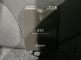 【ETC】高速道路の料金所をストレスなく通過!話題のスポットやサービスエリアに多い「スマートIC」利用時は必須のアイテムです。当店でセットアップを実施、ご納車当日からすぐにご利用いただけます!