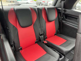 メルセデス・ベンツの定める厳しい基準をクリアしたお車のみをご案内させて頂きます。納車前整備はメーカー規定に基づき当店3Fの指定工場で入念に行なわれます。熟練のメカニックがお客様のお車を整備致します。