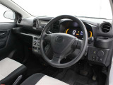 運転席廻りです。