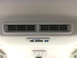【サーキュレーター】エアコンの風を後部座席まで届けてくれ、広い車内空間でも素早く快適な温度になります♪真夏や真冬に便利な機能です。