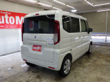 車内もキレイで嫌なニオイもありません。
