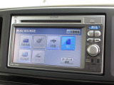 ナビゲーションはギャザズメモリーナビ(VXM-128VS)を装着しております。AM、FM、CD、DVD再生、ワンセグTVがご使用いただけます。初めて訪れた場所でも安心ですね!