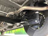 お車を安心してお乗りいただく為には、足回りの定期点検が欠かせません。サービスサポート(有償保証)では無料点検もご提供しており、安心のカーライフをお過ごしいただけるサポート体制が整っています。