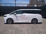 スライドドアは、開口部が広く乗降性の良いお車です