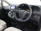 運転席廻りです。