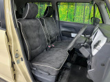 運転席シート廻りは使用感も少なく、良好な状態となっています。丁寧に使われていたことがよくわかりますね。