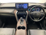 ハリアー 2.5 ハイブリッド Z レザーパッケージ 4WD 本革シート
