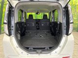 普段のお買い物や通勤、送迎等に十分な荷室スペースを確保しております。セカンドシートを倒すと、大きな荷物の積載も可能です♪