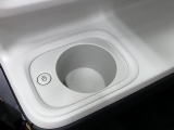 ホットドリンクをちょうど良い温度でキープしてくれる保温機能付きのホッとカップホルダー