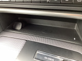 対応機種ではスマホを接続せずに充電が可能です。