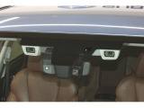 EyeSight(Ver.3)搭載!衝突被害軽減ブレーキや全車速追従機能付きクルーズコントロール、車線逸脱抑制やはみ出し警報などで運転をサポートします!