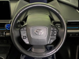 【純正革巻きステアリング】上質な革を使用することで、手にしっかり馴染みとても運転しやすいハンドルです♪