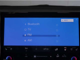 ディスプレイオーディオを装備。スマートフォンとクルマを繋ぐことで、これまでのナビに加えて色々なサービスが楽しめます。